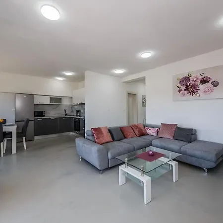 Apartment Andela A2